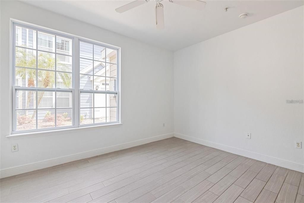 For Rent: $2,050 (2 beds, 2 baths, 1112 Square Feet)