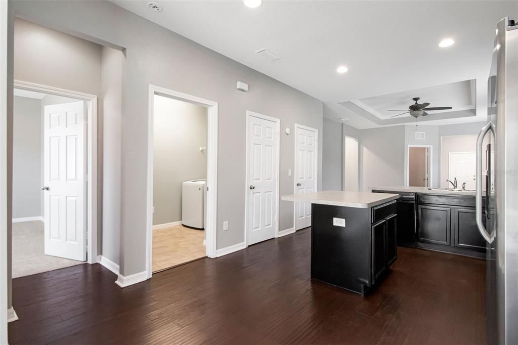 For Sale: $350,000 (3 beds, 2 baths, 1551 Square Feet)