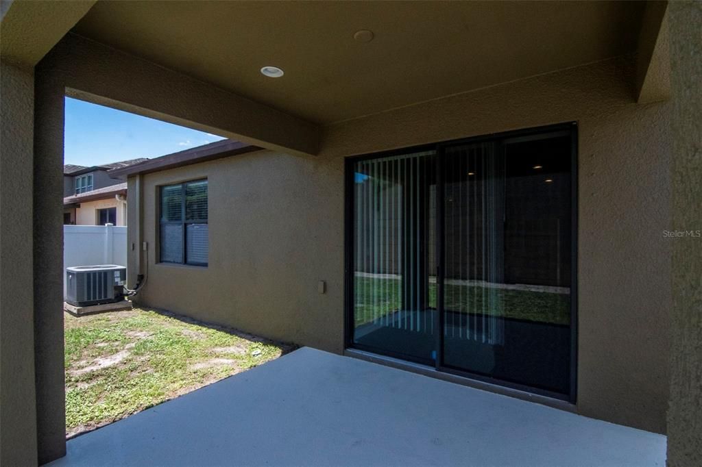 For Sale: $350,000 (3 beds, 2 baths, 1551 Square Feet)
