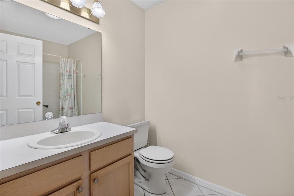 For Sale: $219,500 (2 beds, 2 baths, 1569 Square Feet)