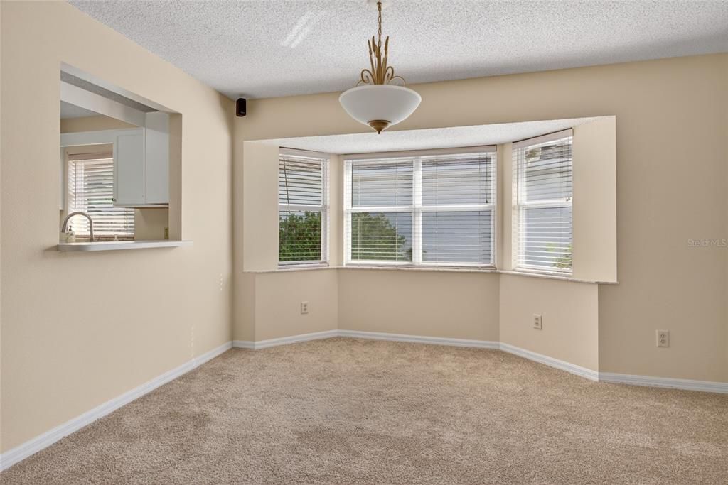 For Sale: $219,500 (2 beds, 2 baths, 1569 Square Feet)