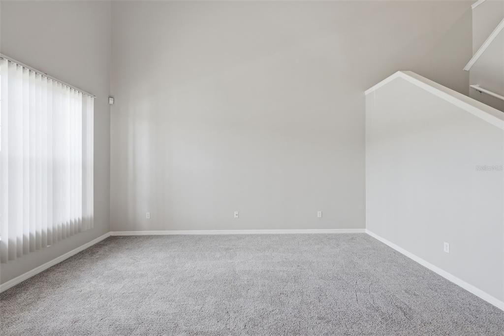 En Venta: $325,000 (3 camas, 3 baños, 1794 Pies cuadrados)