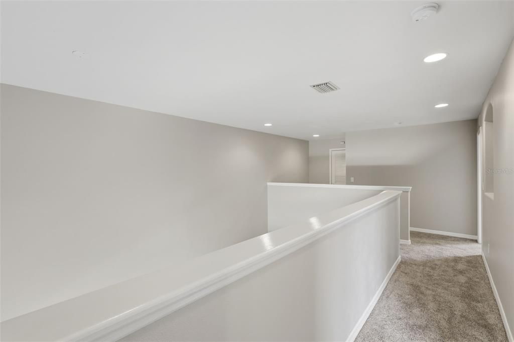 En Venta: $325,000 (3 camas, 3 baños, 1794 Pies cuadrados)