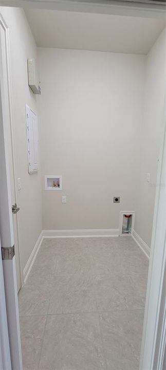 En Renta: $3,300 (3 camas, 2 baños, 1623 Pies cuadrados)