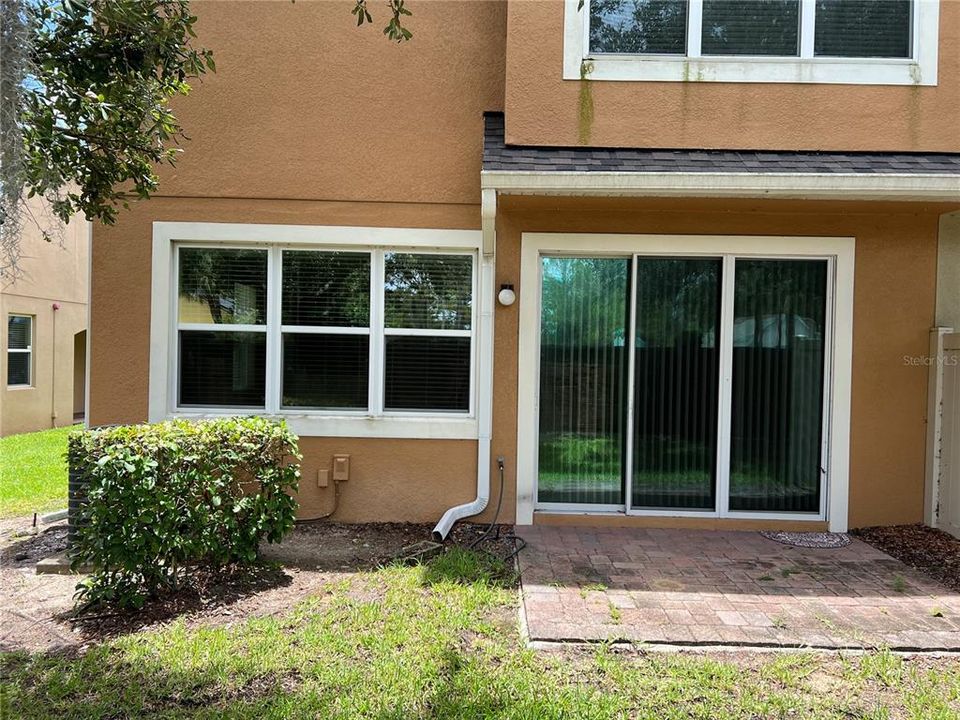 For Sale: $285,000 (3 beds, 2 baths, 2075 Square Feet)