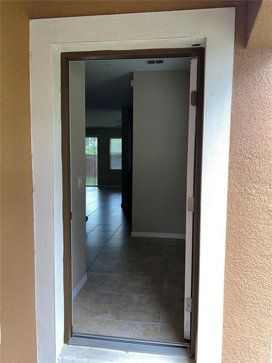 For Sale: $285,000 (3 beds, 2 baths, 2075 Square Feet)