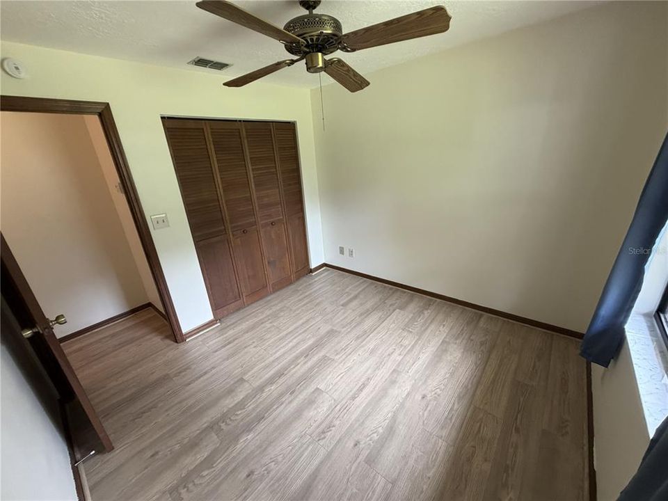 For Sale: $289,900 (3 beds, 2 baths, 1352 Square Feet)