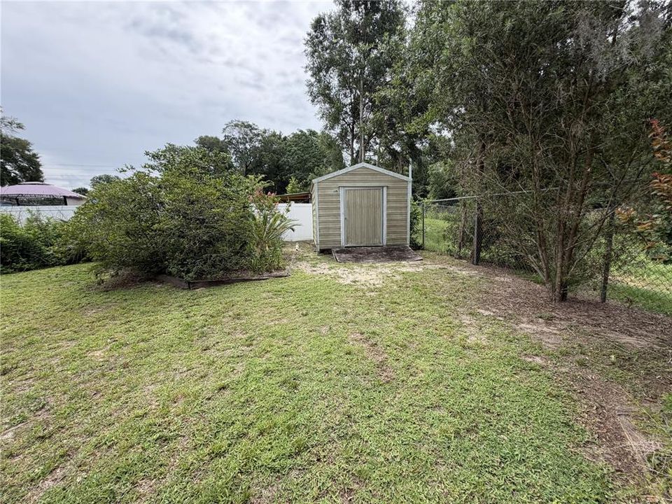 For Sale: $289,900 (3 beds, 2 baths, 1352 Square Feet)