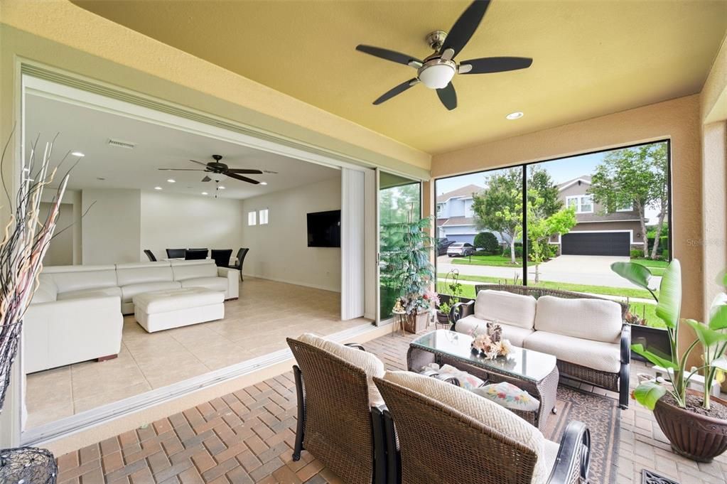 For Sale: $460,000 (3 beds, 2 baths, 1975 Square Feet)