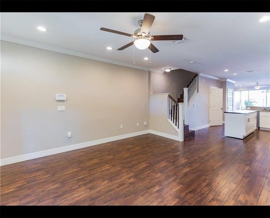 For Sale: $450,000 (3 beds, 2 baths, 2528 Square Feet)