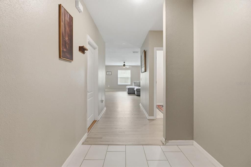 For Sale: $450,000 (4 beds, 2 baths, 1864 Square Feet)