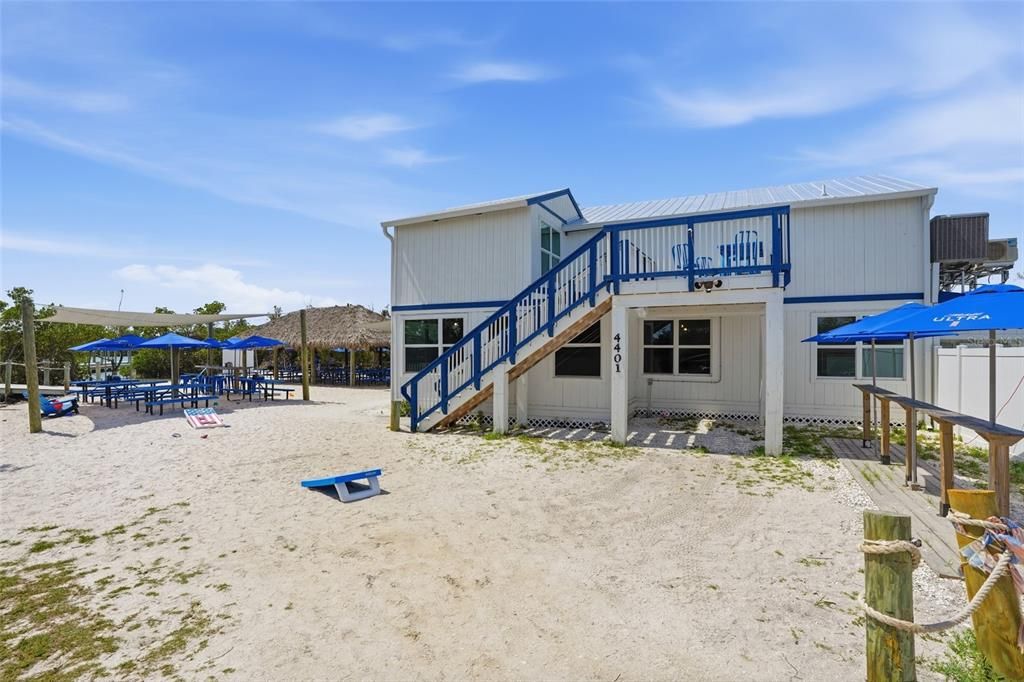 En Venta: $4,400,000 (4 camas, 3 baños, 3630 Pies cuadrados)