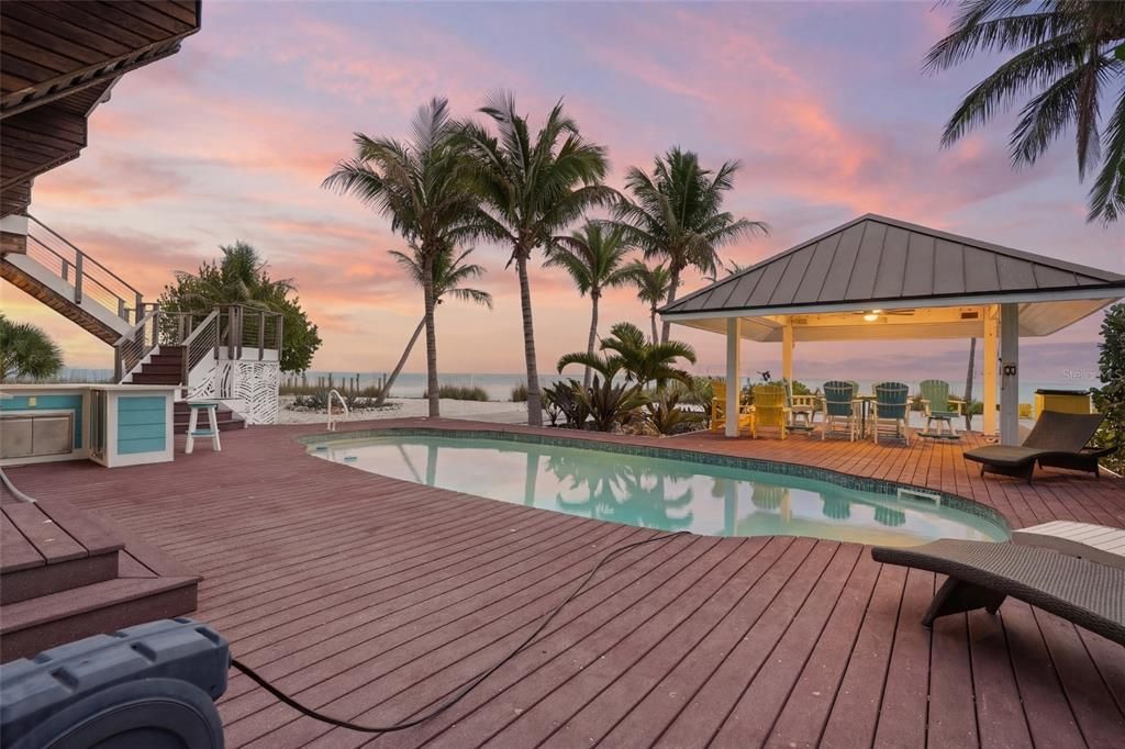 En Venta: $4,400,000 (4 camas, 3 baños, 3630 Pies cuadrados)