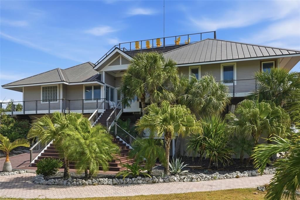 En Venta: $4,400,000 (4 camas, 3 baños, 3630 Pies cuadrados)