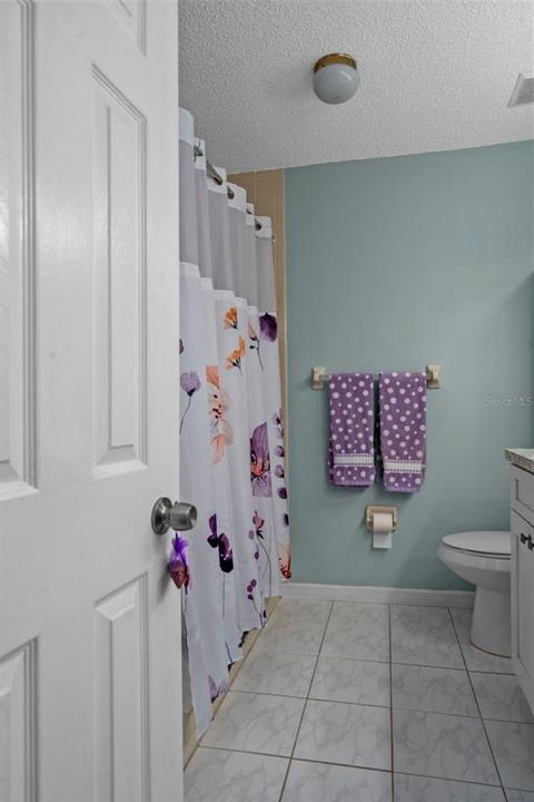 For Sale: $124,900 (2 beds, 2 baths, 1135 Square Feet)