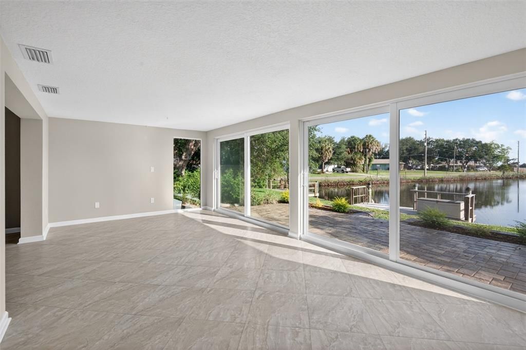 For Sale: $175,000 (2 beds, 2 baths, 1584 Square Feet)
