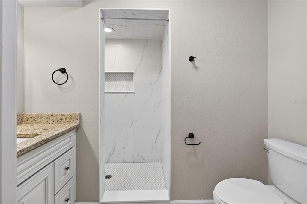 For Sale: $175,000 (2 beds, 2 baths, 1584 Square Feet)