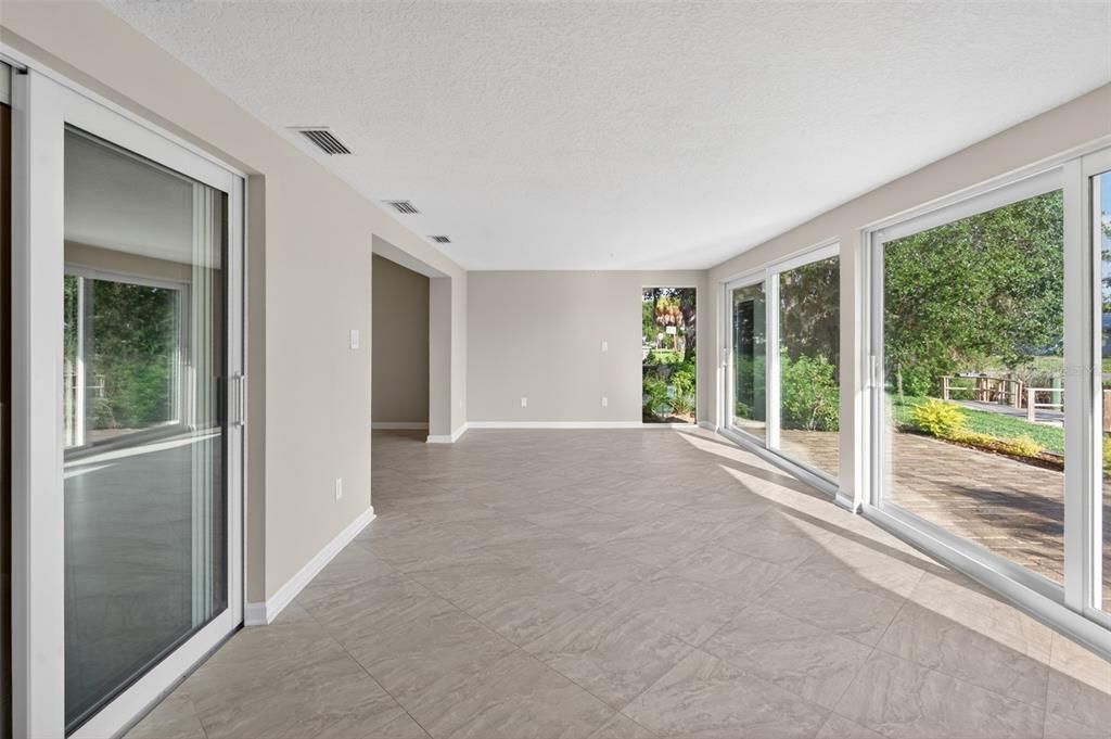 For Sale: $175,000 (2 beds, 2 baths, 1584 Square Feet)