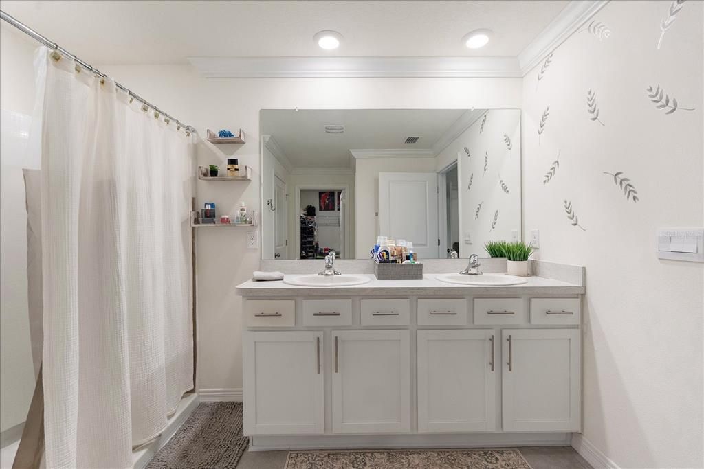 En Venta: $399,999 (4 camas, 2 baños, 1846 Pies cuadrados)