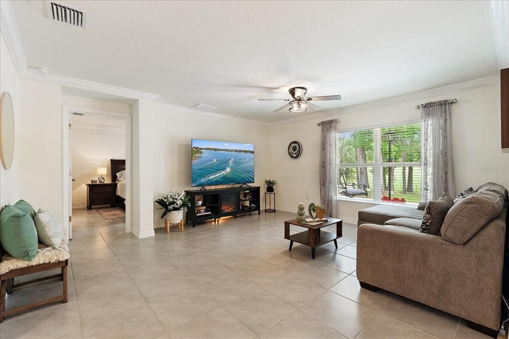 En Venta: $399,999 (4 camas, 2 baños, 1846 Pies cuadrados)