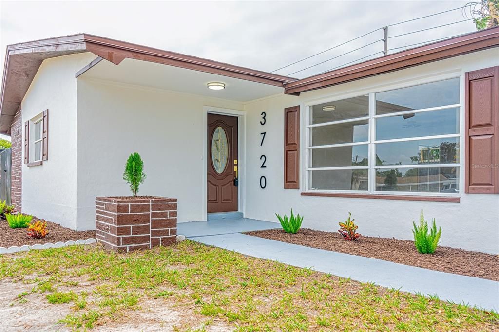 For Sale: $269,900 (3 beds, 2 baths, 1246 Square Feet)