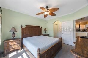 For Sale: $229,000 (2 beds, 2 baths, 1140 Square Feet)