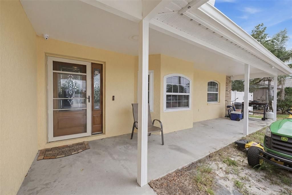 En Venta: $330,000 (3 camas, 2 baños, 1667 Pies cuadrados)
