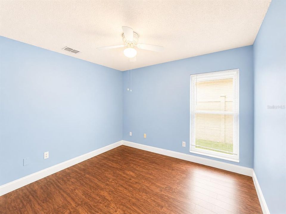 For Rent: $2,200 (3 beds, 2 baths, 1614 Square Feet)
