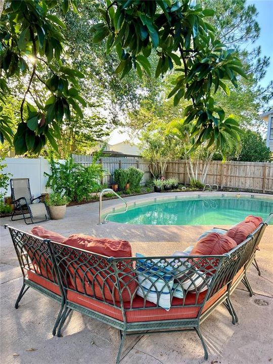 For Sale: $497,500 (4 beds, 2 baths, 2110 Square Feet)