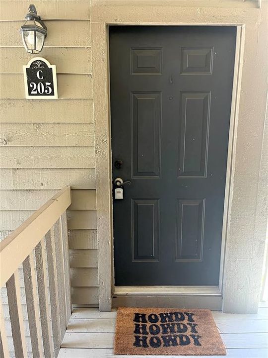 For Rent: $1,700 (2 beds, 2 baths, 946 Square Feet)