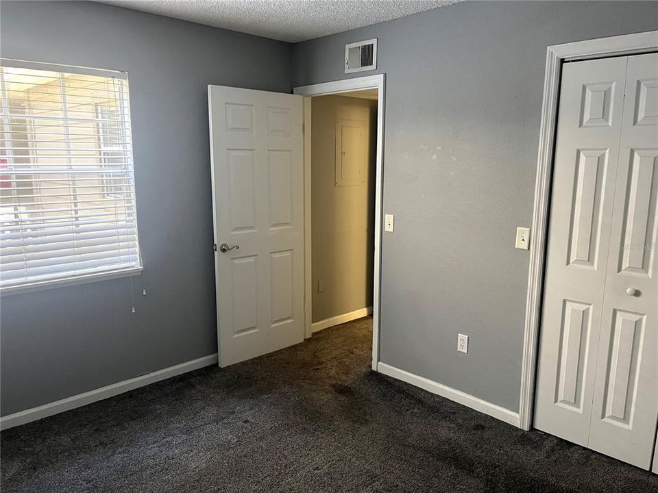 For Rent: $1,700 (2 beds, 2 baths, 946 Square Feet)