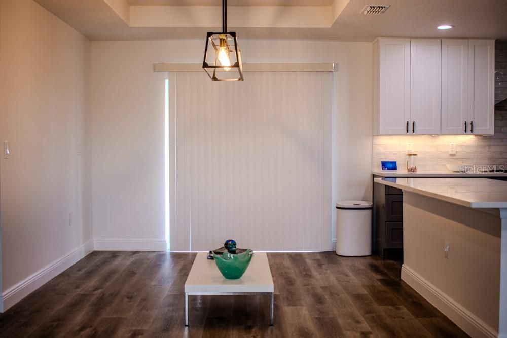 En Venta: $374,900 (3 camas, 2 baños, 1916 Pies cuadrados)