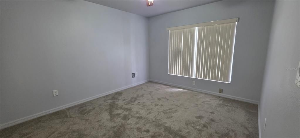 For Rent: $1,900 (3 beds, 2 baths, 1355 Square Feet)