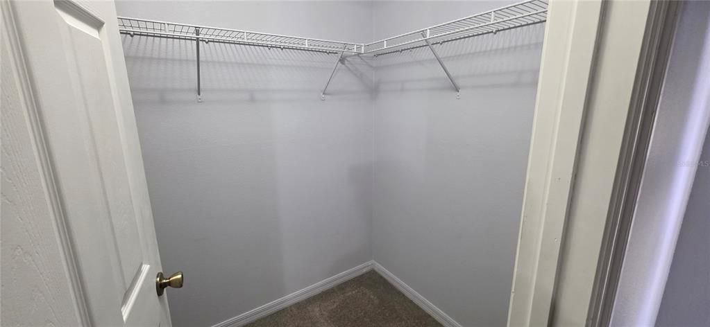 For Rent: $1,900 (3 beds, 2 baths, 1355 Square Feet)