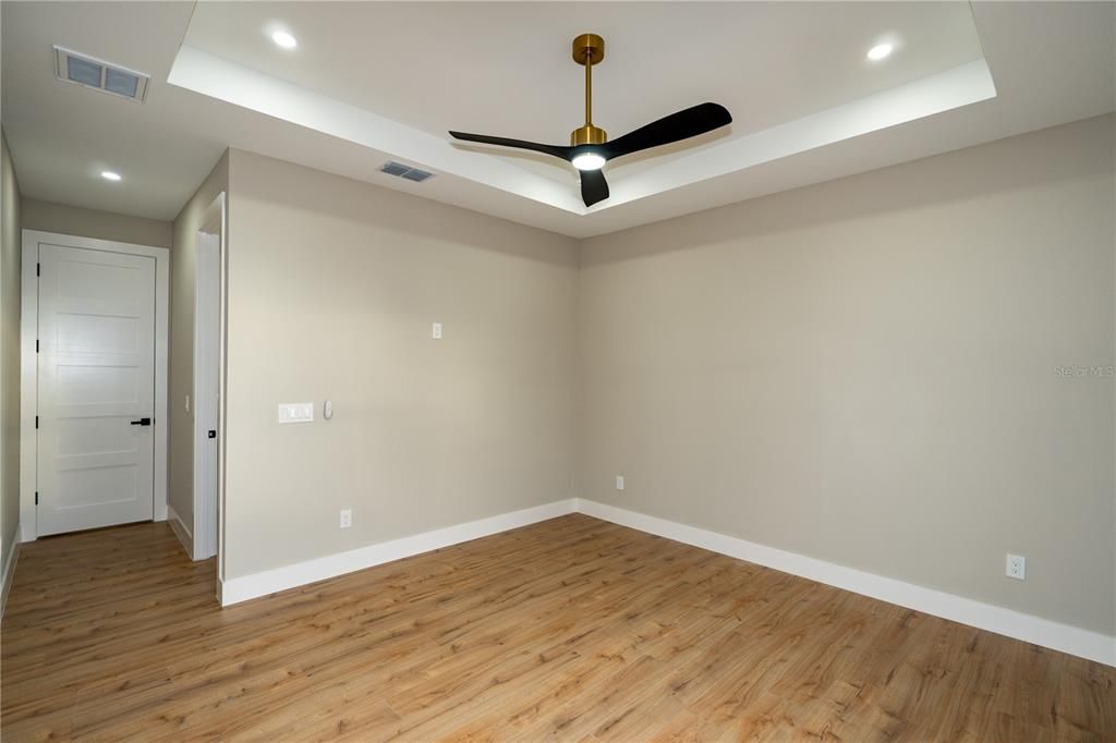 For Sale: $508,998 (3 beds, 2 baths, 1580 Square Feet)