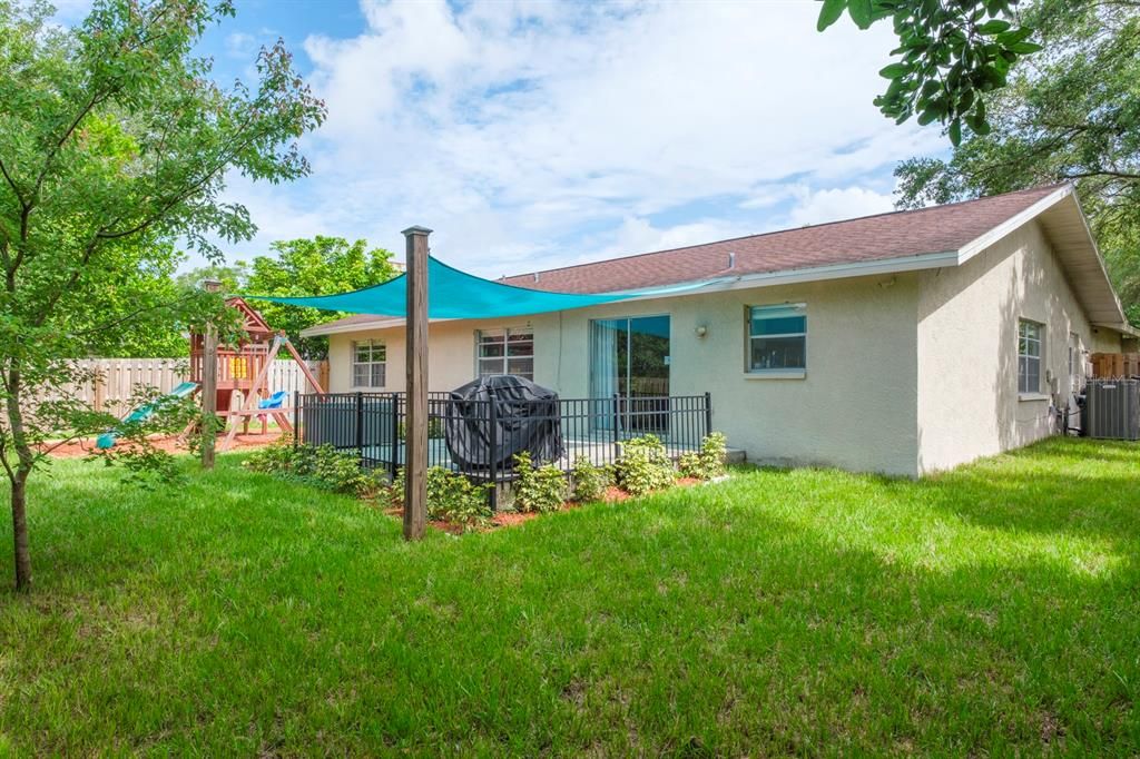 En Venta: $425,000 (3 camas, 2 baños, 1483 Pies cuadrados)