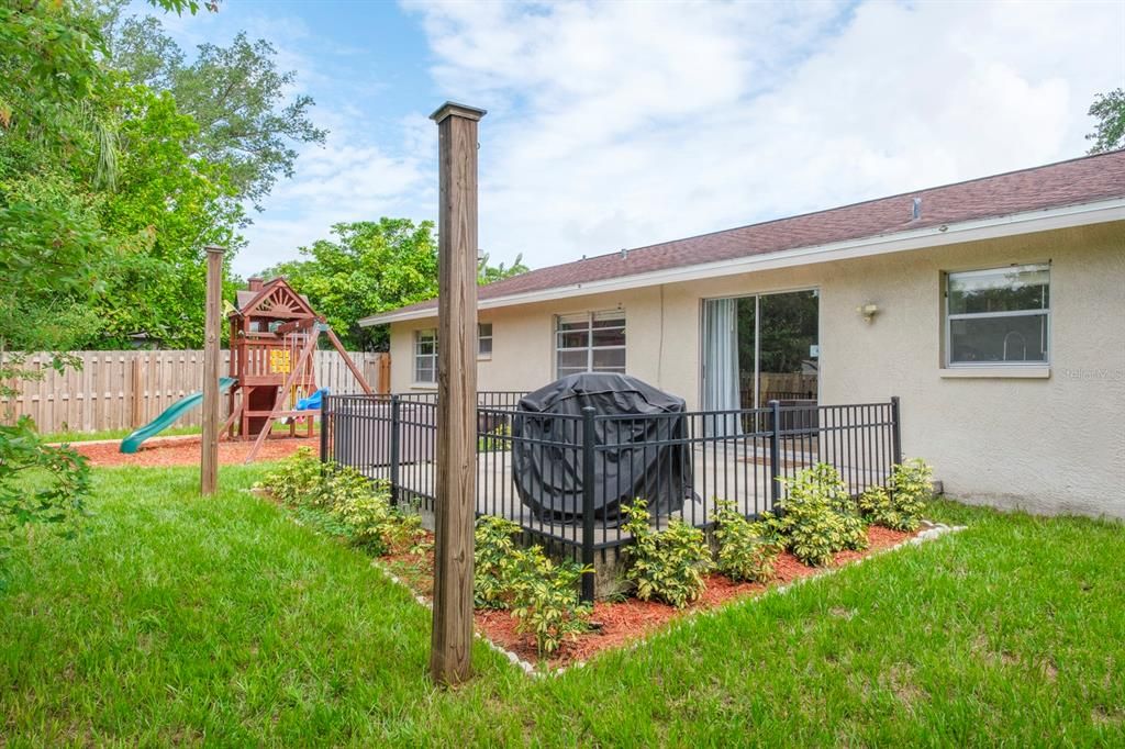 En Venta: $425,000 (3 camas, 2 baños, 1483 Pies cuadrados)
