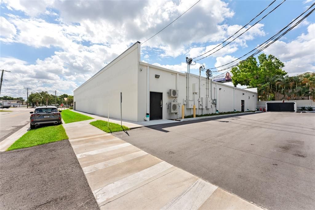 For Sale: $6,600,000 (0 beds, 0 baths, 13000 Square Feet)