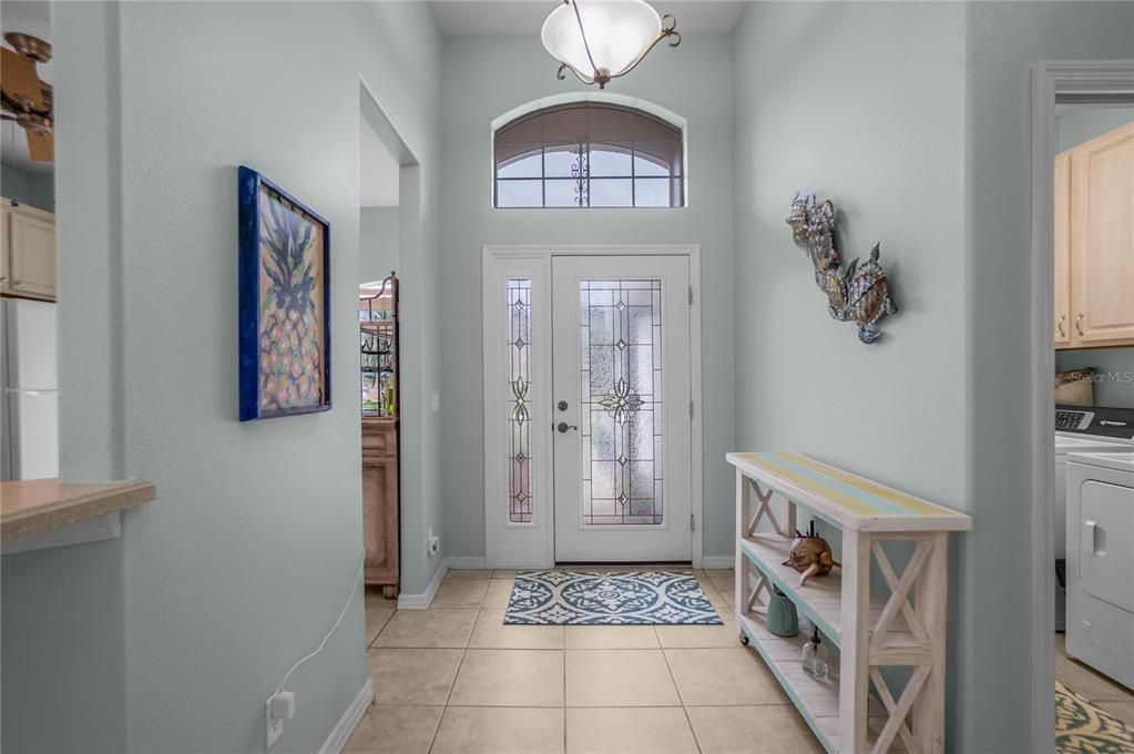 For Sale: $335,000 (3 beds, 2 baths, 1708 Square Feet)