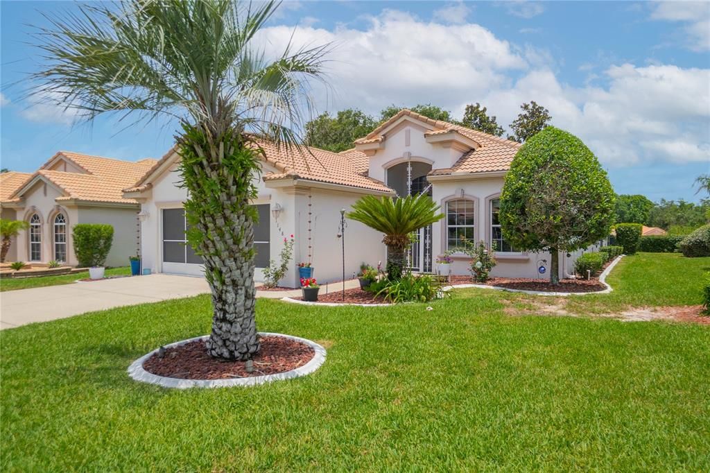For Sale: $335,000 (3 beds, 2 baths, 1708 Square Feet)