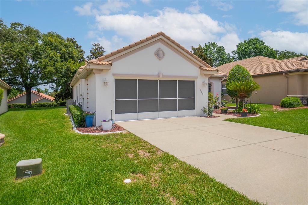 For Sale: $335,000 (3 beds, 2 baths, 1708 Square Feet)