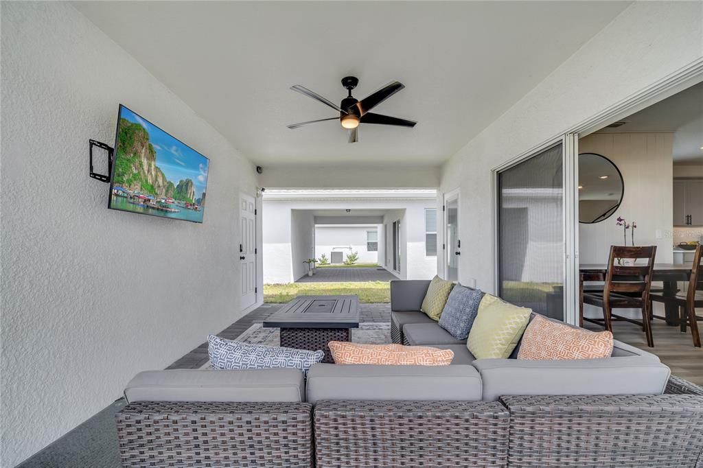 En Renta: $4,000 (4 camas, 3 baños, 2344 Pies cuadrados)