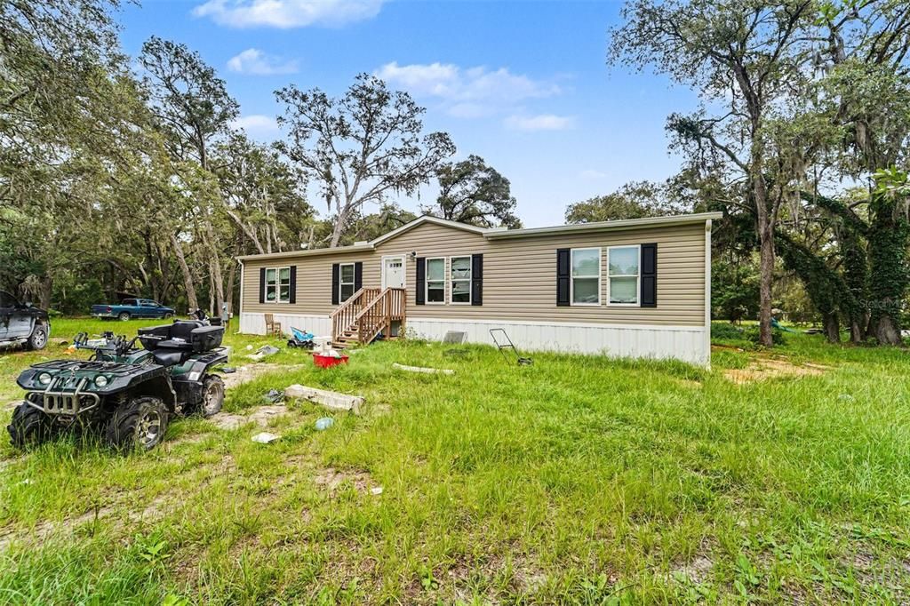 For Sale: $275,000 (3 beds, 2 baths, 1539 Square Feet)