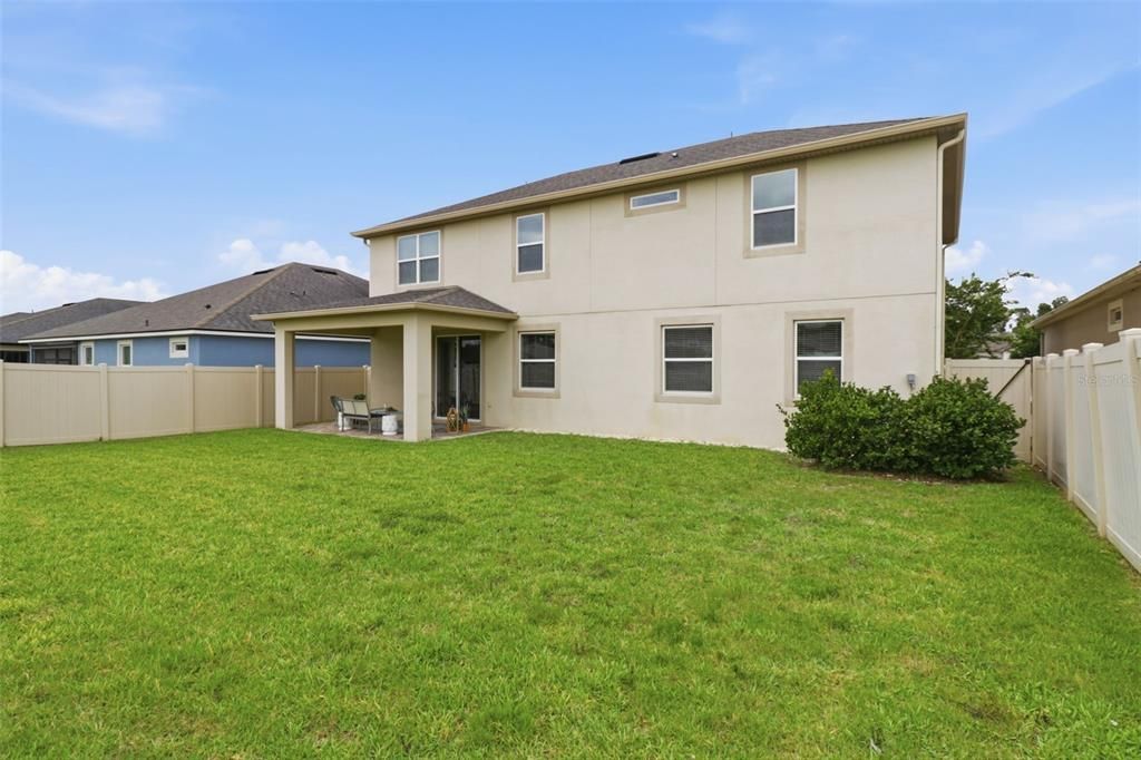 For Sale: $550,000 (4 beds, 3 baths, 3176 Square Feet)
