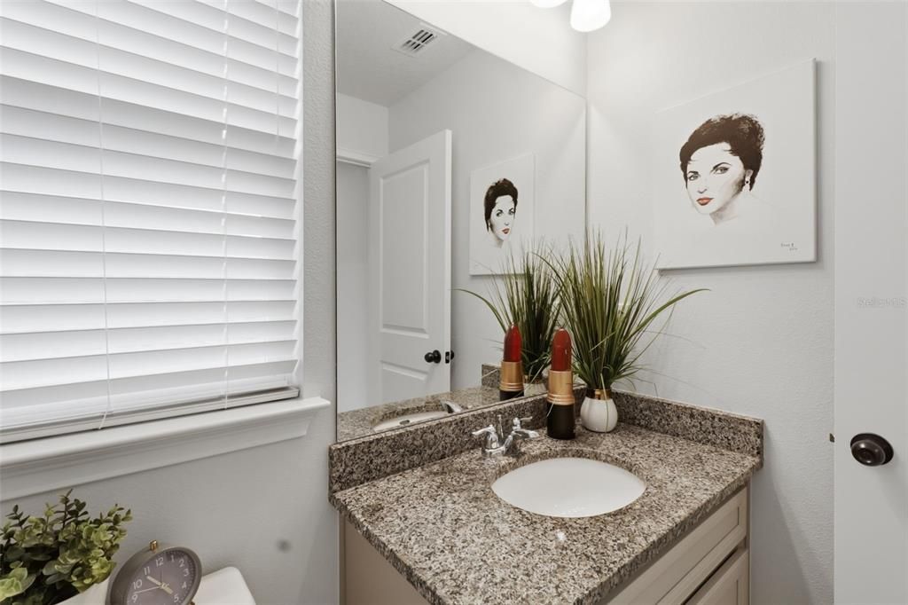 For Sale: $550,000 (4 beds, 3 baths, 3176 Square Feet)