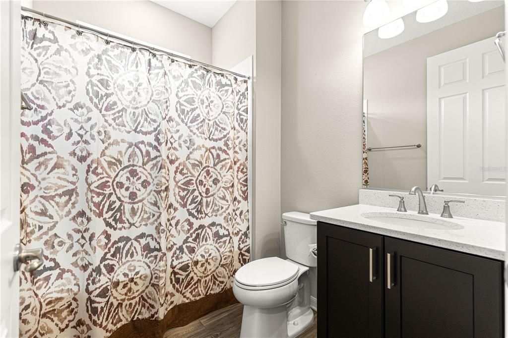 For Sale: $374,000 (2 beds, 2 baths, 1983 Square Feet)