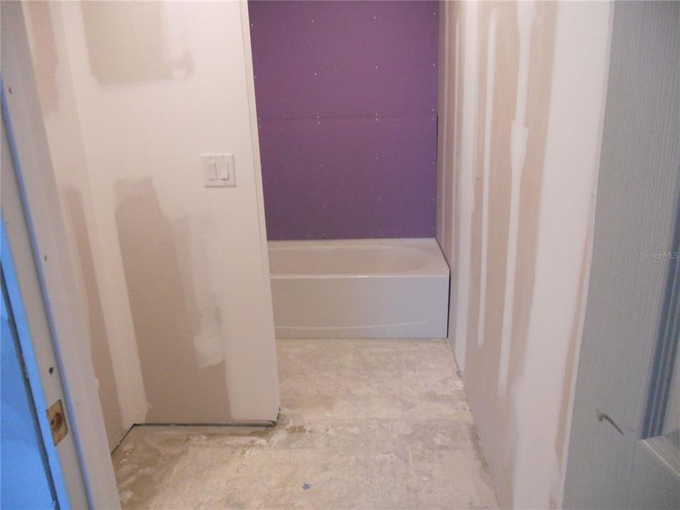: $79,000 (2 спален, 2 ванн, 1092 Квадратных фут)