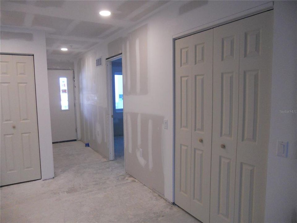 : $79,000 (2 спален, 2 ванн, 1092 Квадратных фут)