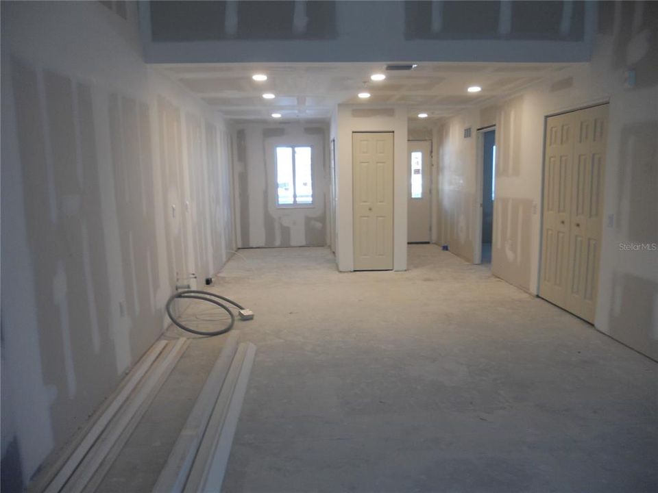 : $79,000 (2 спален, 2 ванн, 1092 Квадратных фут)