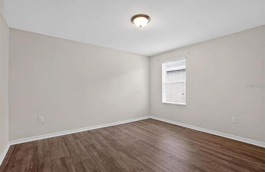 Active With Contract: $2,500 (4 beds, 2 baths, 2519 Square Feet)